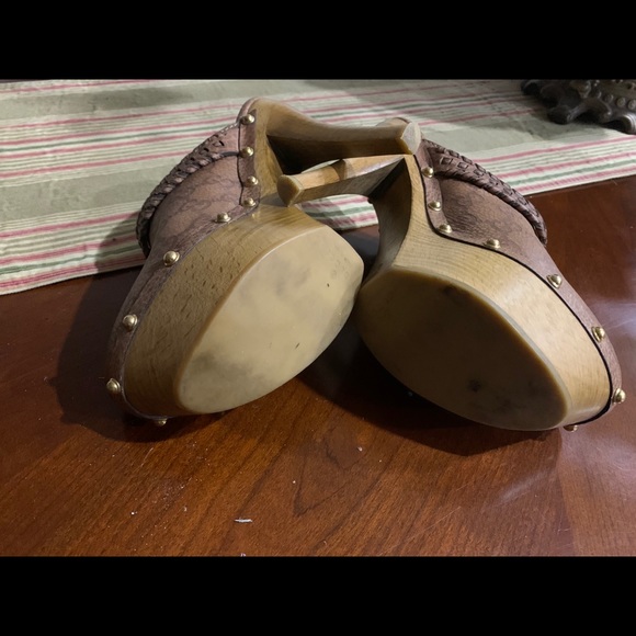 Gucci Mules - Picture 4 of 5